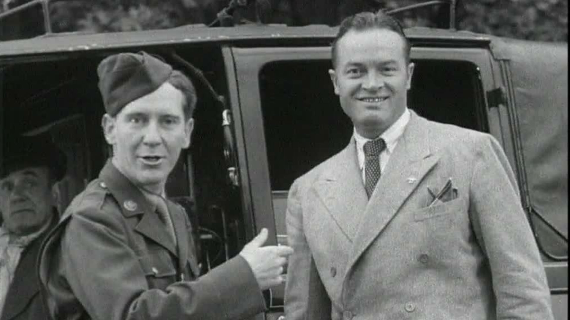 Britain for beginners... or Americans, at least. An information film explaining the wonders of Britain to new American arrivals during WWII.