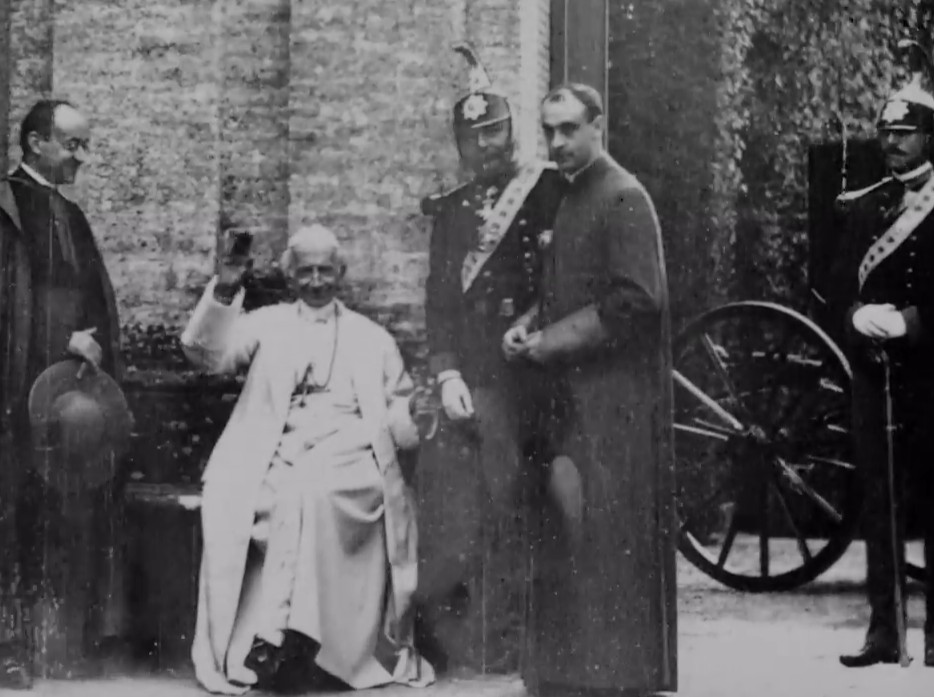 One of a rare and revealing series of films capturing the first moving images of the Pontiff. Here the Pope leaves his carriage and enters a garden, his rheumatism clearly visible, providing insight into Leo's state of health at the time.