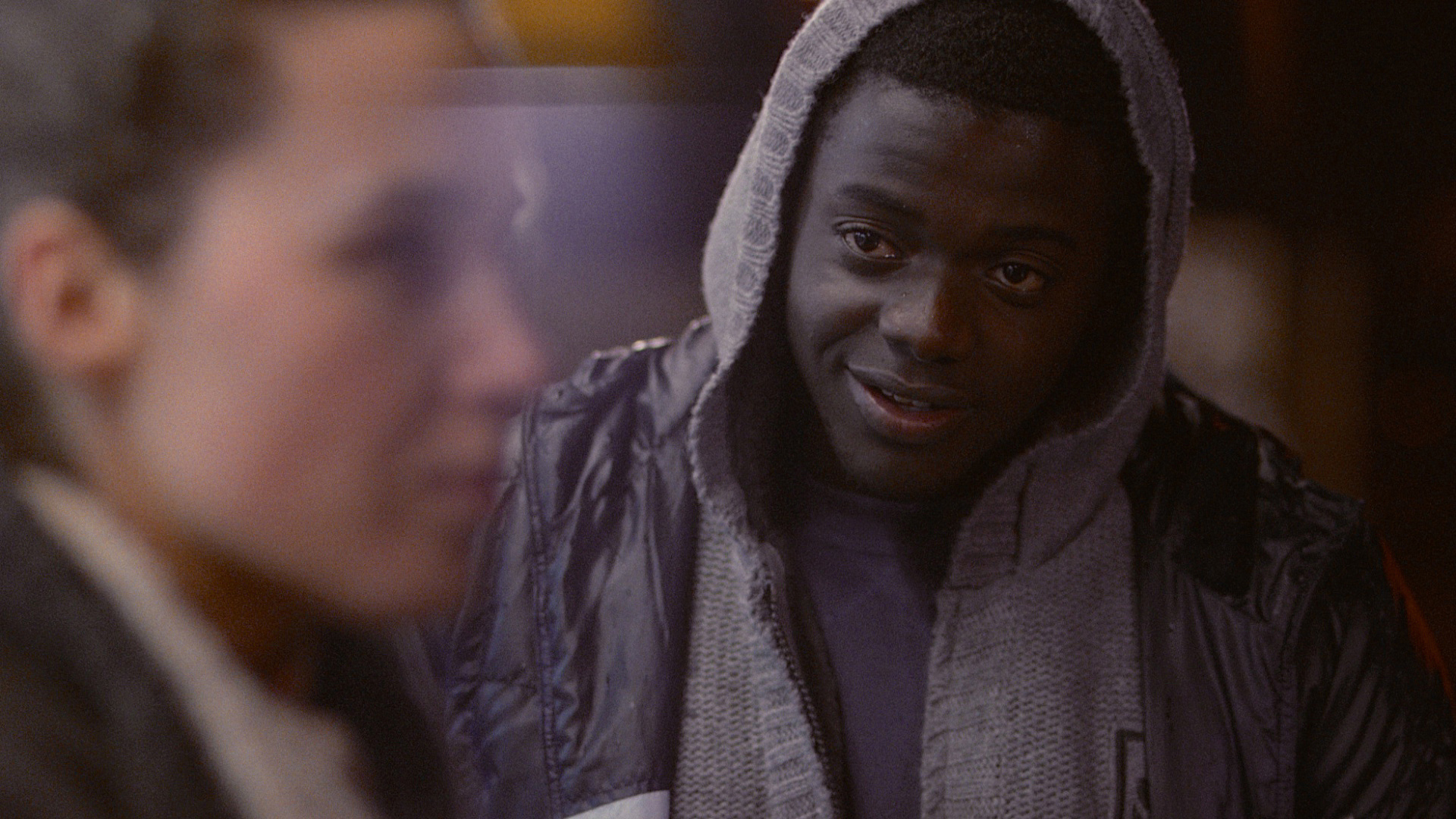 A young woman attracts the attention of a street criminal after she prevents his gang from pick-pocketing.
