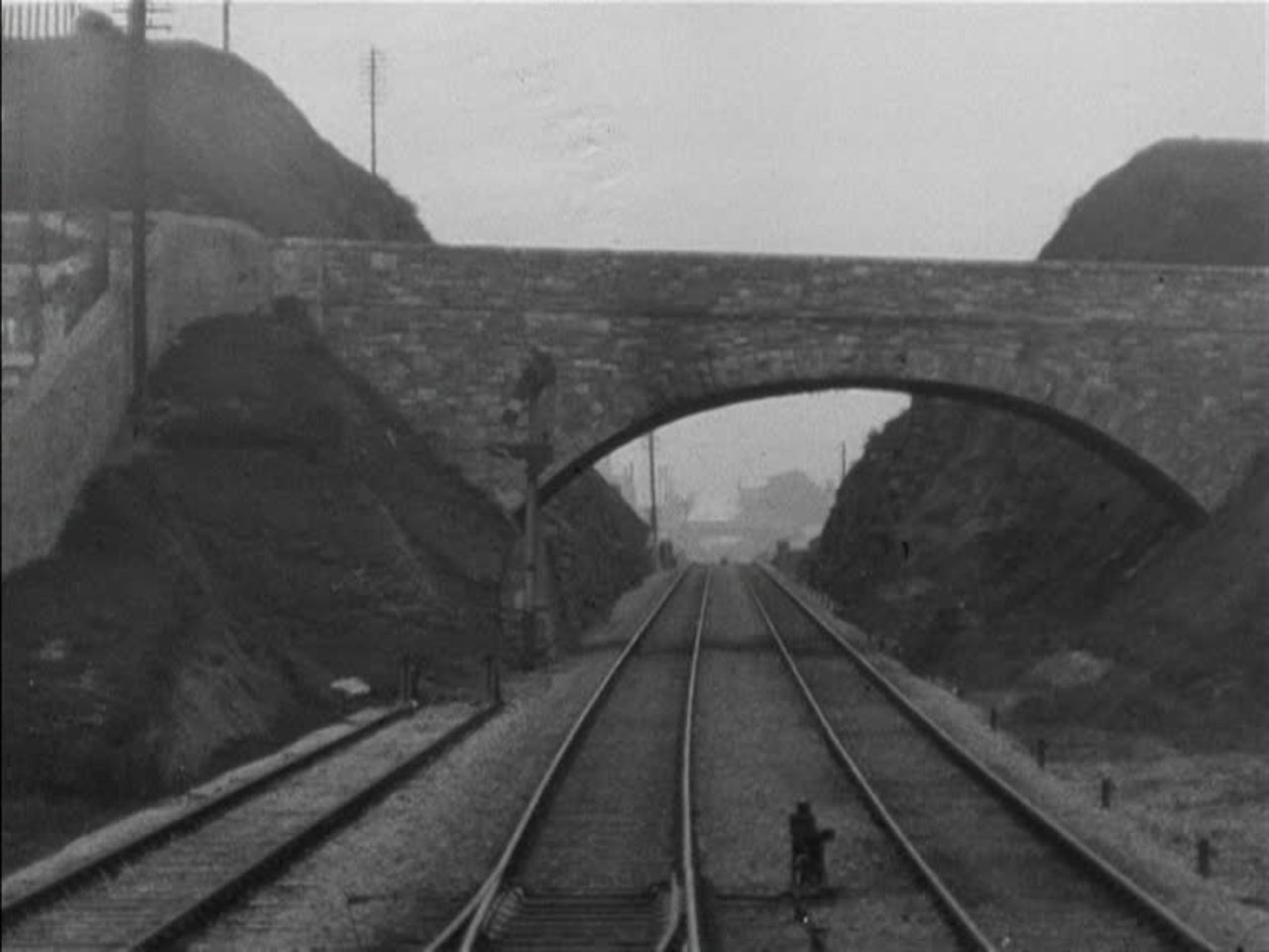 Views from an Edwardian railway trip, filmed just east of the Devon-Cornwall border and over the Tamar.