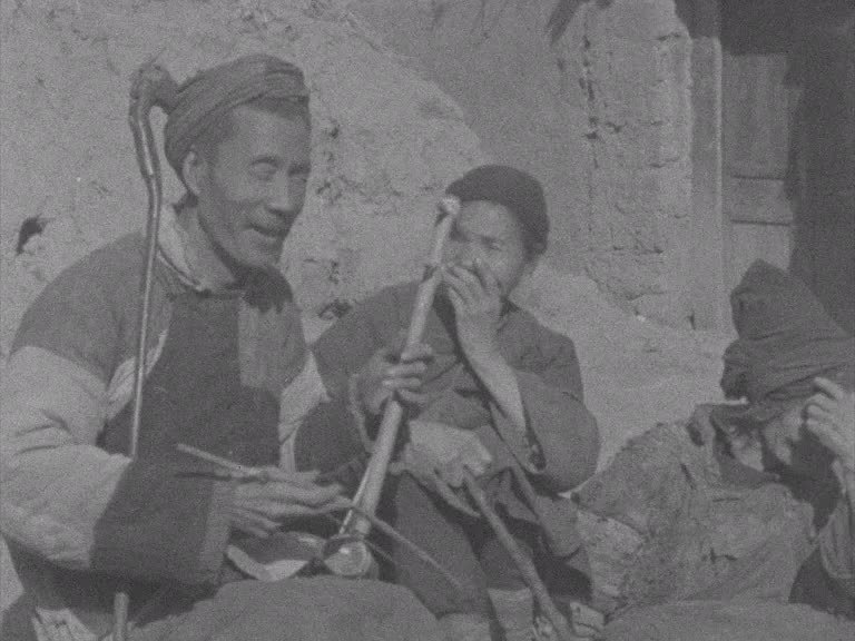 Remarkable footage of a busy township market in a remote and impoverished area of north China seemingly untouched by the modern world.